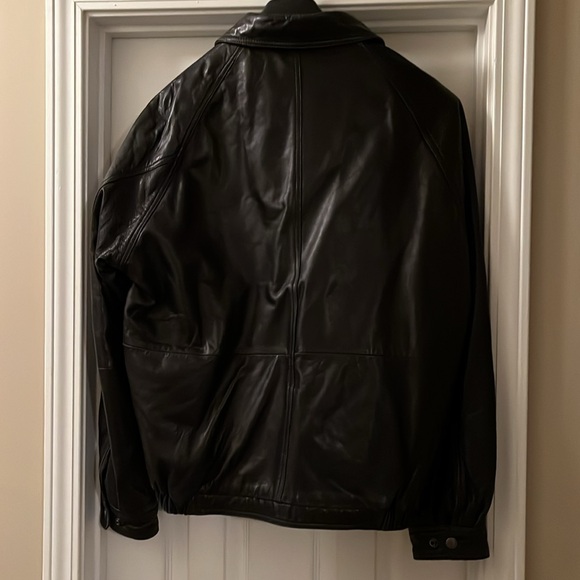 Men’s Black Claiborne Lambskin Coat - Picture 2 of 3